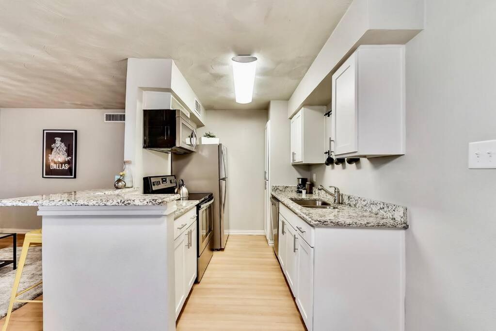 Dallas Boutique Flat + Arboretum Tickets Included Exterior photo